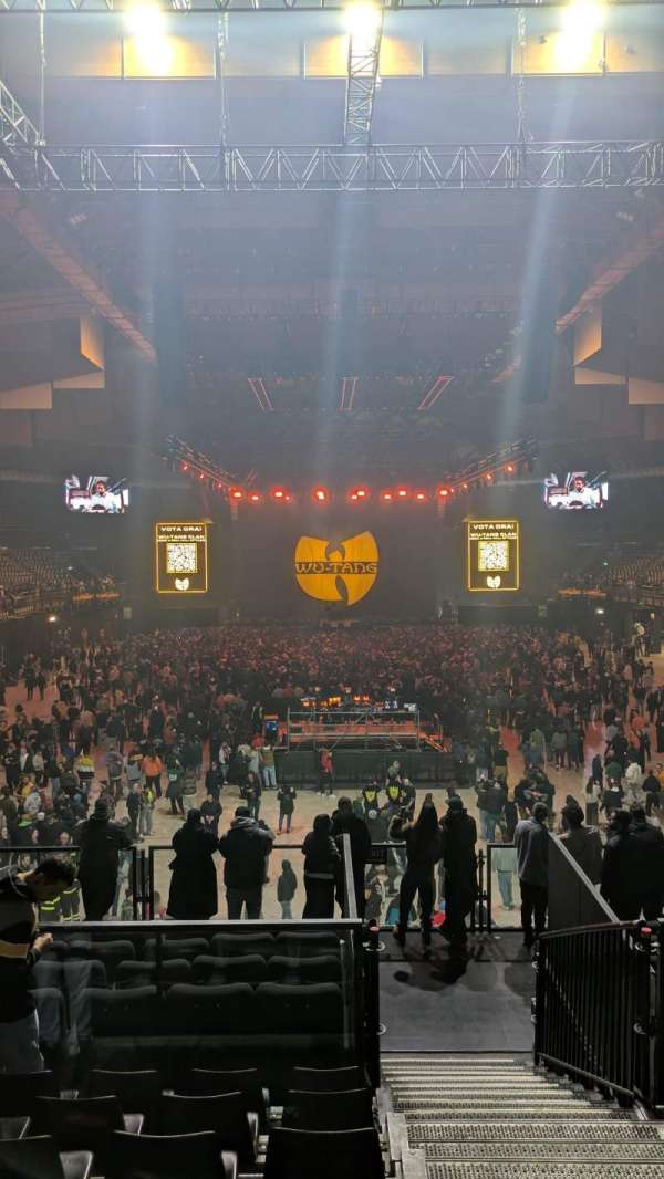 Unipol Arena, section: Gradinata, row: 11, seat: 39