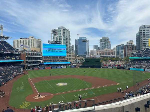 Petco Park, section: 201, row: 4, seat: 18