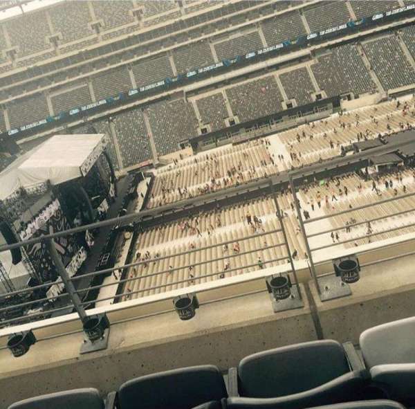 MetLife Stadium, section: 339, row: 3, seat: 14