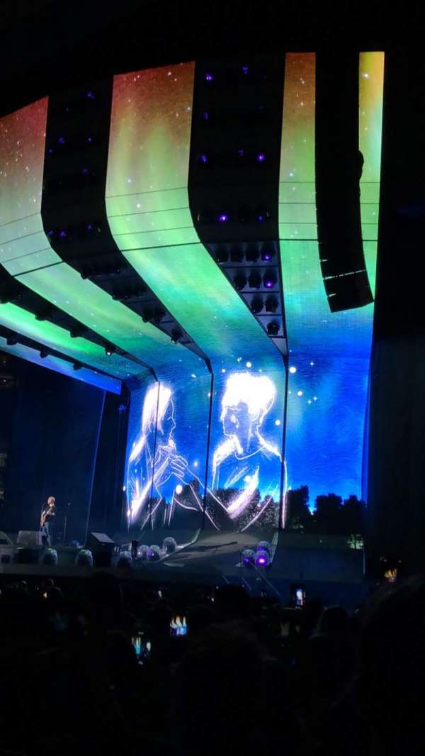 MetLife Stadium, section: Floor 4, row: 14, seat: 4