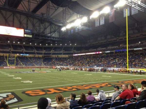 Ford Field, section: 115, row: 6