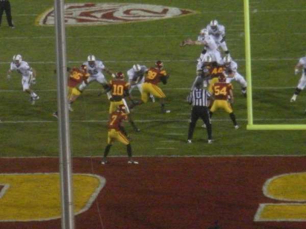 LOS ANGELES MEMORIAL COLISEUM, section: 214, row: 9, seat: 13