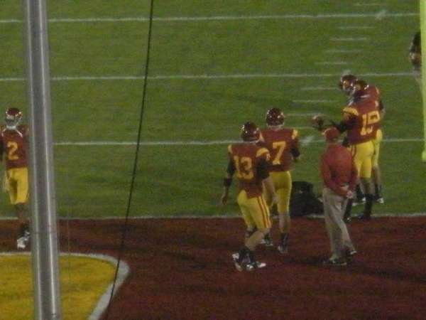 los angeles memorial coliseum, section: 214, row: 9, seat: 13