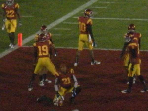 los angeles memorial coliseum, section: 214, row: 9, seat: 13