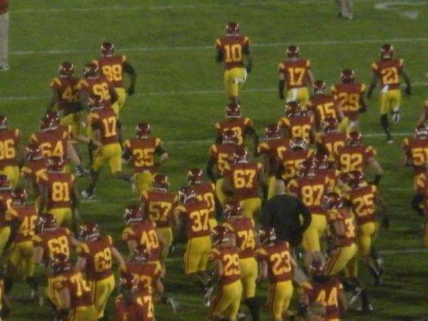 los angeles memorial coliseum, section: 214, row: 9, seat: 13