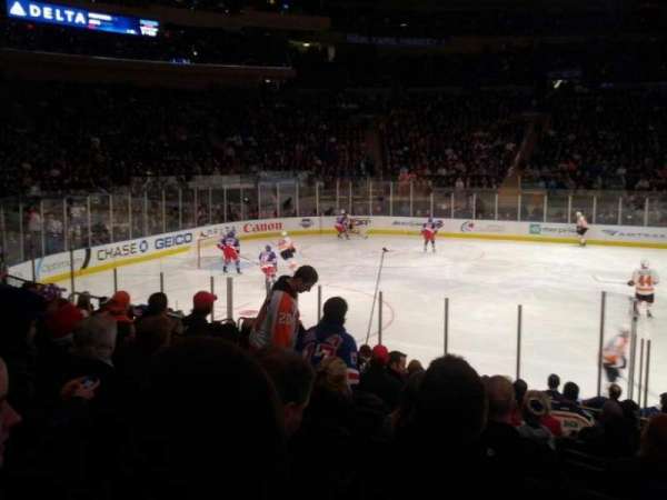 Madison Square Garden, section: 106, row: 10, seat: 13
