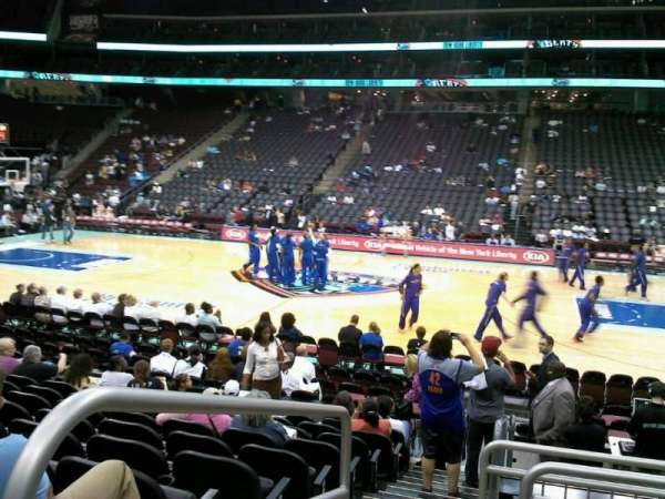 Madison Square Garden, section: 118, row: 8, seat: 1