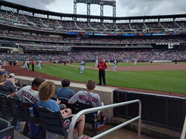 Citi Field, section: 109, row: D, seat: 1