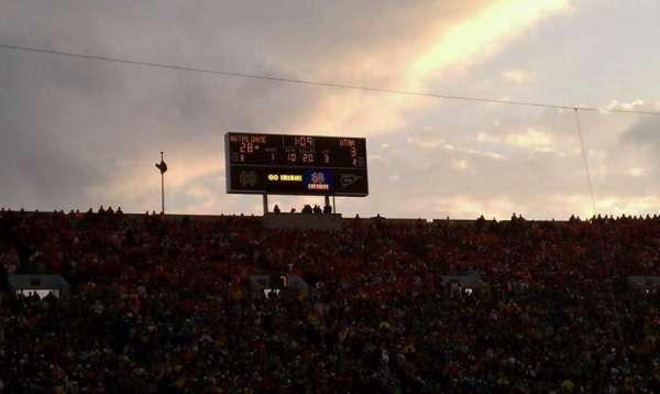 Notre Dame Stadium, section: 10, row: D, seat: 16