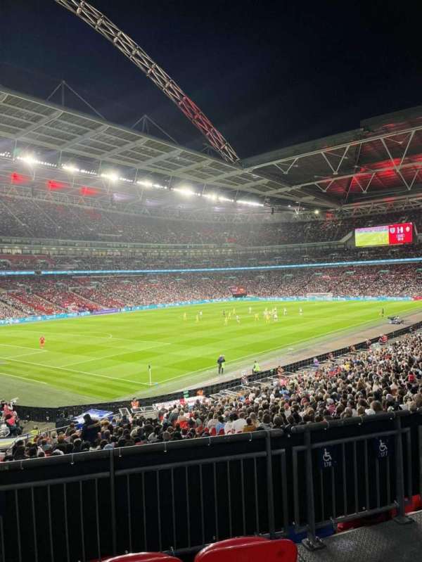 Wembley Stadium, section: 128, row: 31, seat: 171