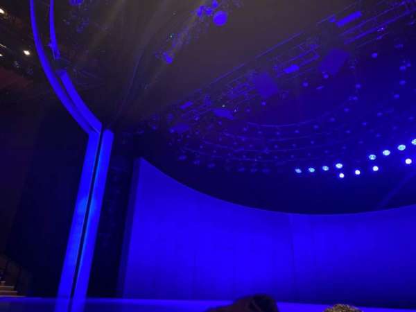 Vivian Beaumont Theater, section: Orchestra R, row: C, seat: 501