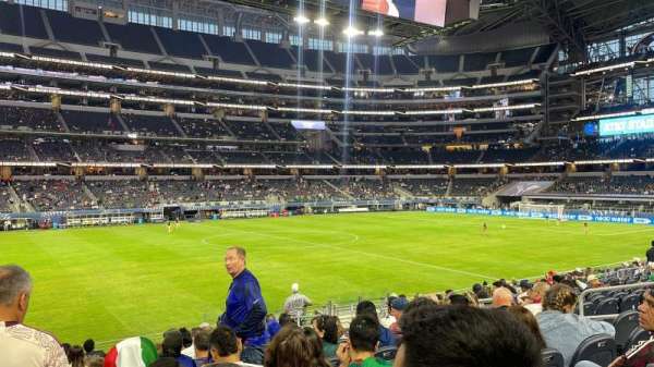 Lincoln Financial Field, section: 136, row: 15, seat: 18