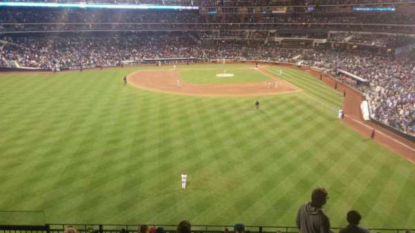 Citi Field, section: 335, row: 8, seat: 16
