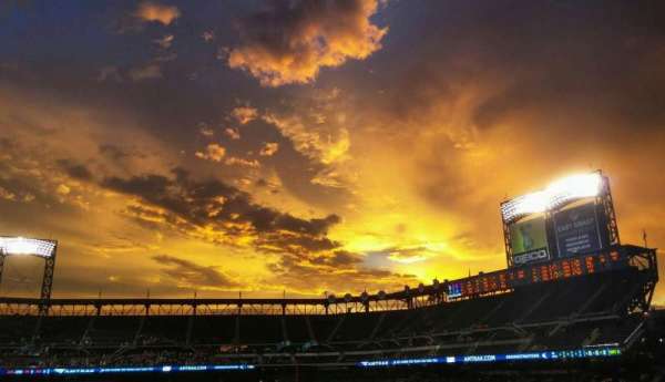 Citi Field, section: 302, row: 11, seat: 13