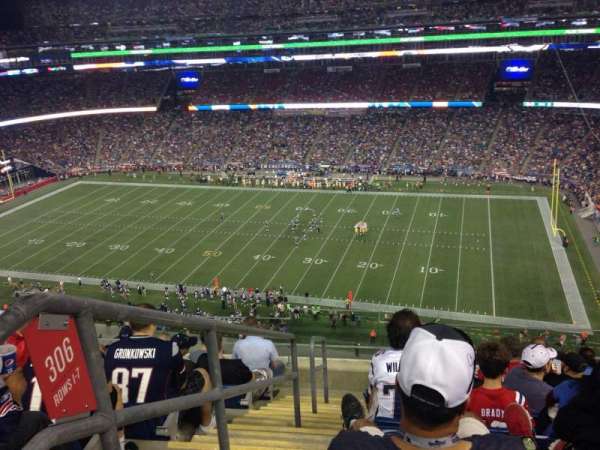 Gillette Stadium, section: 305, row: 8, seat: 22