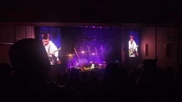 BleauLive Theater, section: 301, row: H, seat: 20-21