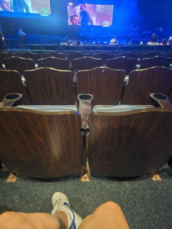International Westgate Theatre, section: SEC5, row: V, seat: 66-69