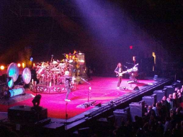 Barclays Center, section: 25, row: 8, seat: 9