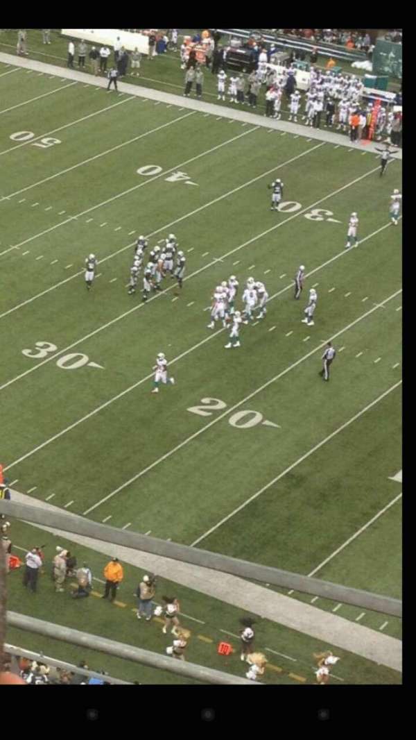 MetLife Stadium, section: 309, row: 6, seat: 10