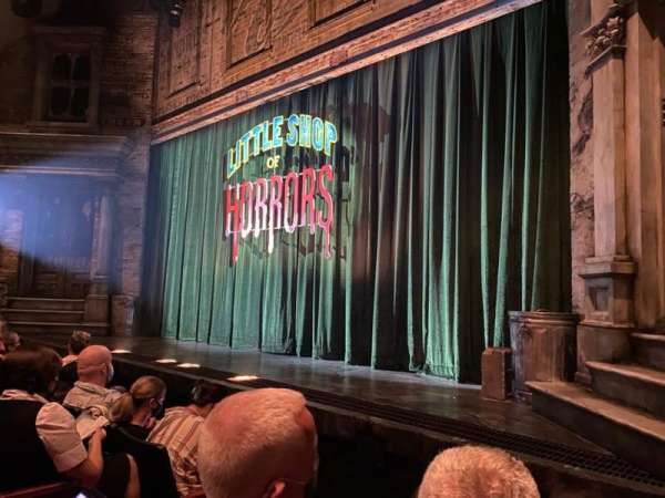 Westside Theatre Upstairs, section: Orchestra R, row: C, seat: 6