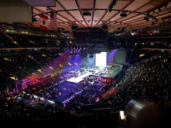 Madison Square Garden, section: 206, row: 4, seat: 10