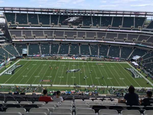 Lincoln Financial Field, section: 201, row: 26, seat: 19