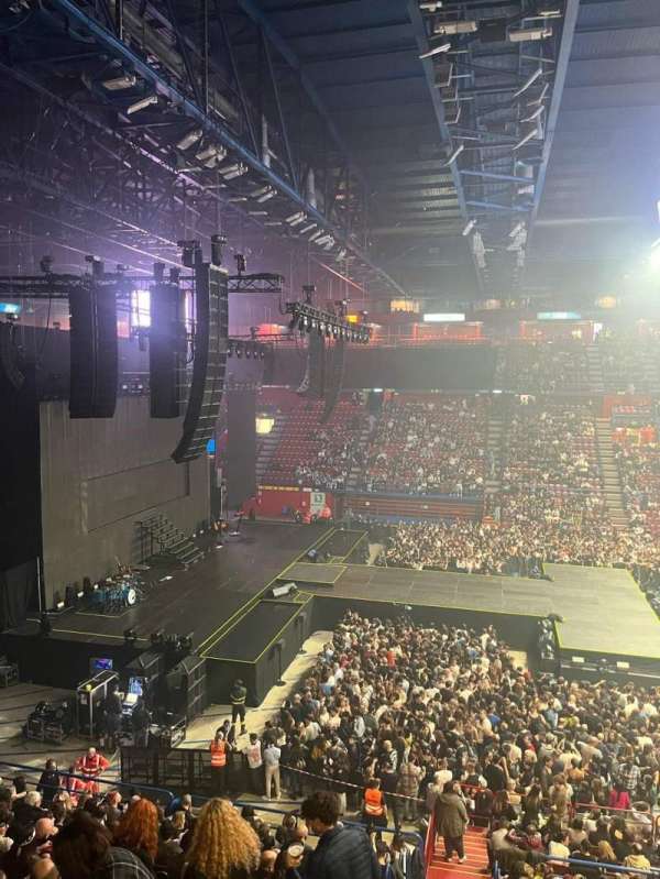 Unipol Forum, section: C6, row: 1, seat: 15