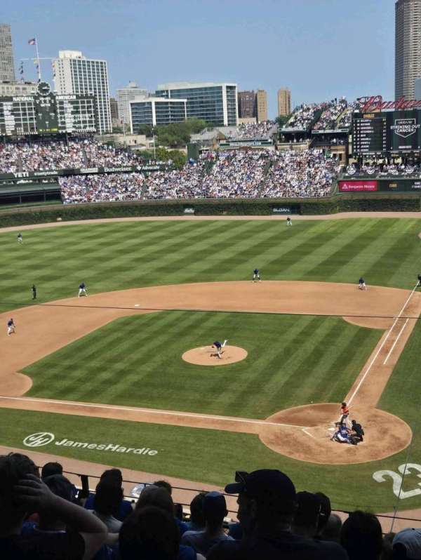 Wrigley Field, section: 314L, row: 8, seat: 13
