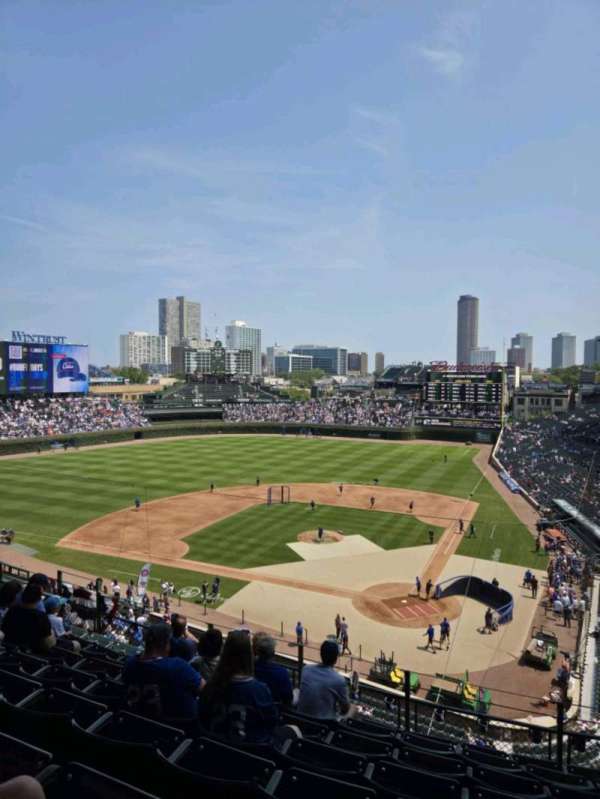 Wrigley Field, section: 314L, row: 8, seat: 13