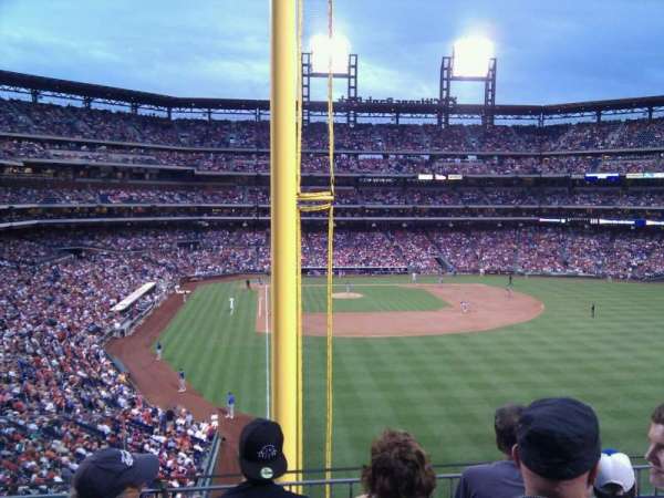 Citizens Bank Park, section: 205, row: 4, seat: 17