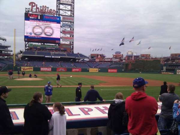 Citizens Bank Park, section: 117, row: 6, seat: 13