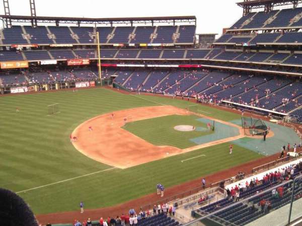 Citizens Bank Park, section: 329, row: 2, seat: 8