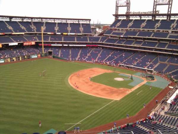 Citizens Bank Park, section: 433, row: 5, seat: 8