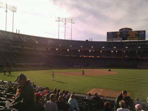 Oakland Coliseum, section: 107, row: 14, seat: 14