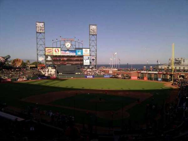 Oracle Park, section: 217, row: h, seat: 12