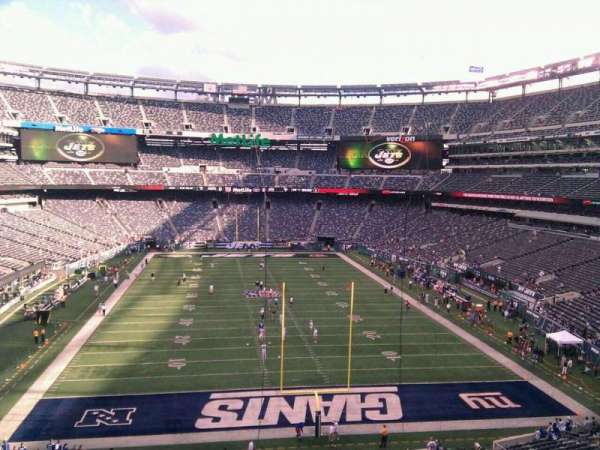 MetLife Stadium, section: 202a, row: 9, seat: 16