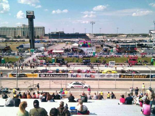 Dover Motor Speedway, section: 250, row: 30, seat: 9