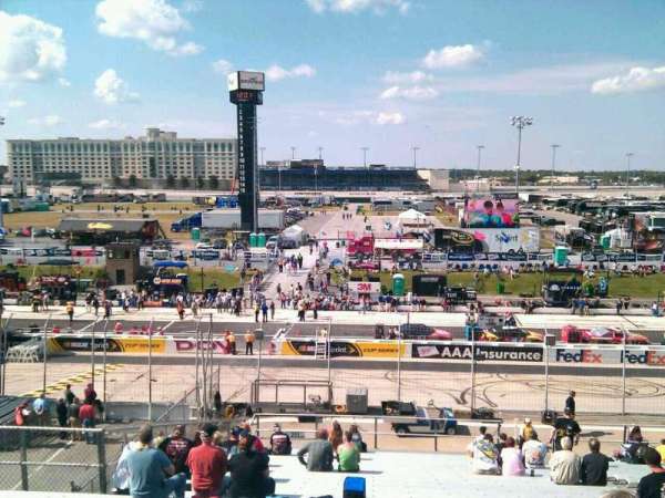 Dover Motor Speedway, section: 251, row: 30, seat: 9