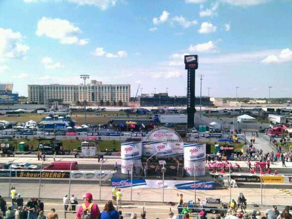 Dover Motor Speedway, section: 101, row: 30, seat: 9