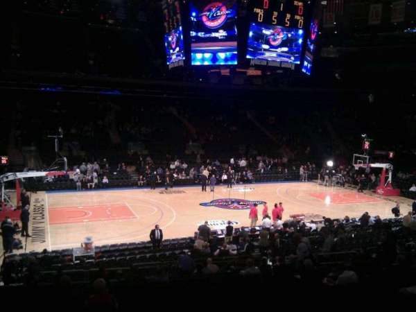 Madison Square Garden, section: 106, row: 17, seat: 2