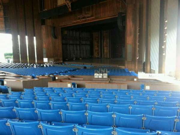 TD Pavilion at the Mann, section: Main 500, row: KK, seat: 512