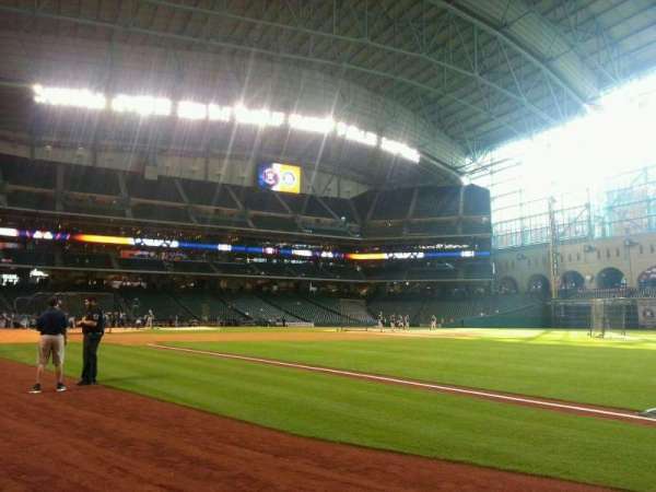 Daikin Park, section: 131, row: 1, seat: 5