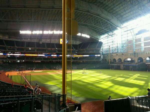 Daikin Park, section: 150, row: 15, seat: 5
