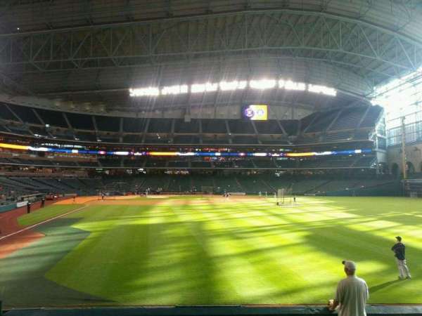 Daikin Park, section: 152, row: 8, seat: 12