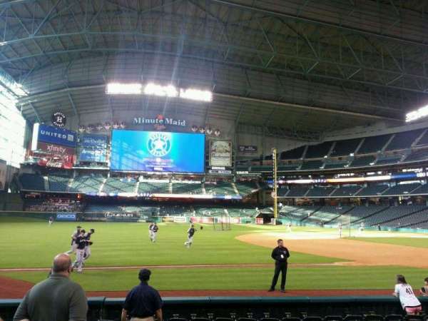Daikin Park, section: 110, row: 11, seat: 3