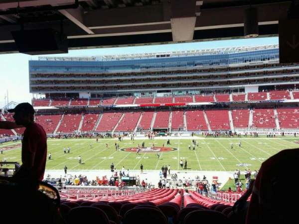 Levi's Stadium, section: C114, row: bar rail