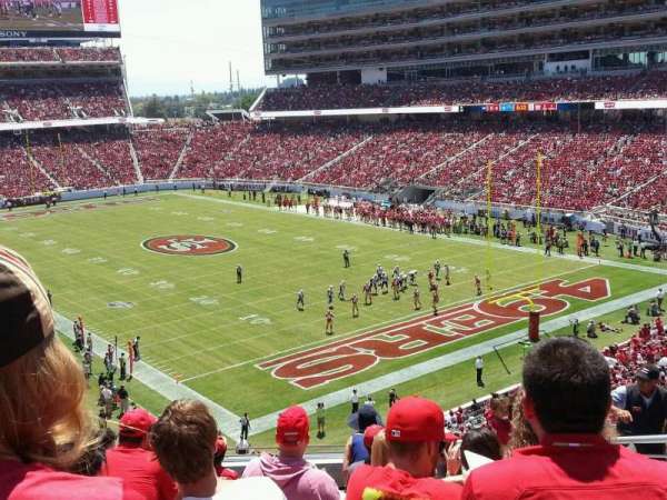 Levi's Stadium, section: 207, row: 10, seat: 5