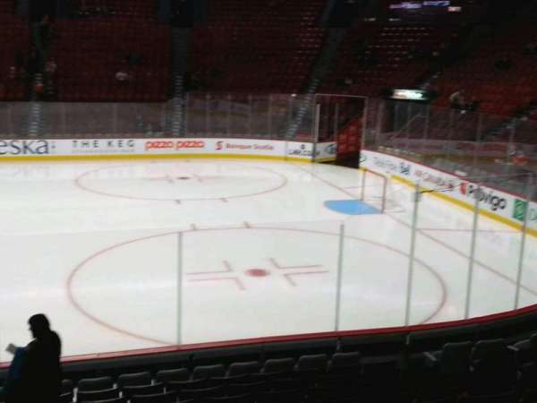 Centre Bell, section: 123, row: f, seat: 11
