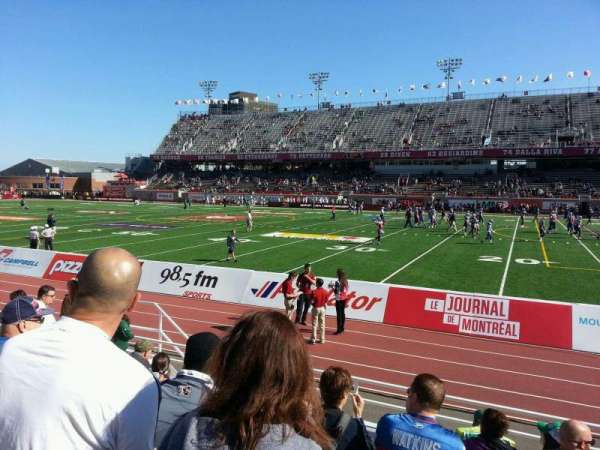 Percival Molson Memorial Stadium, section: d1, row: 6, seat: 16