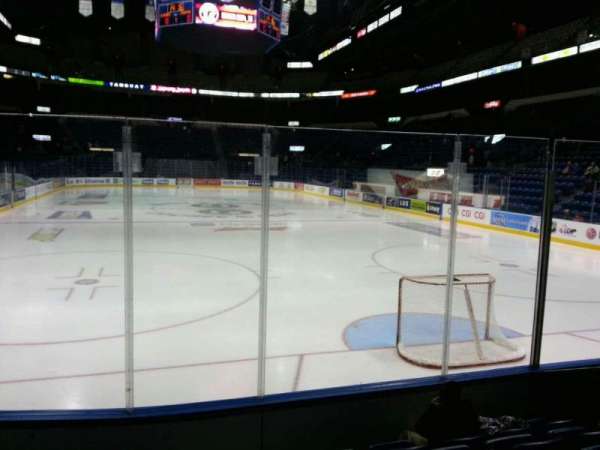 Colisée Pepsi, section: 103, row: f, seat: 1